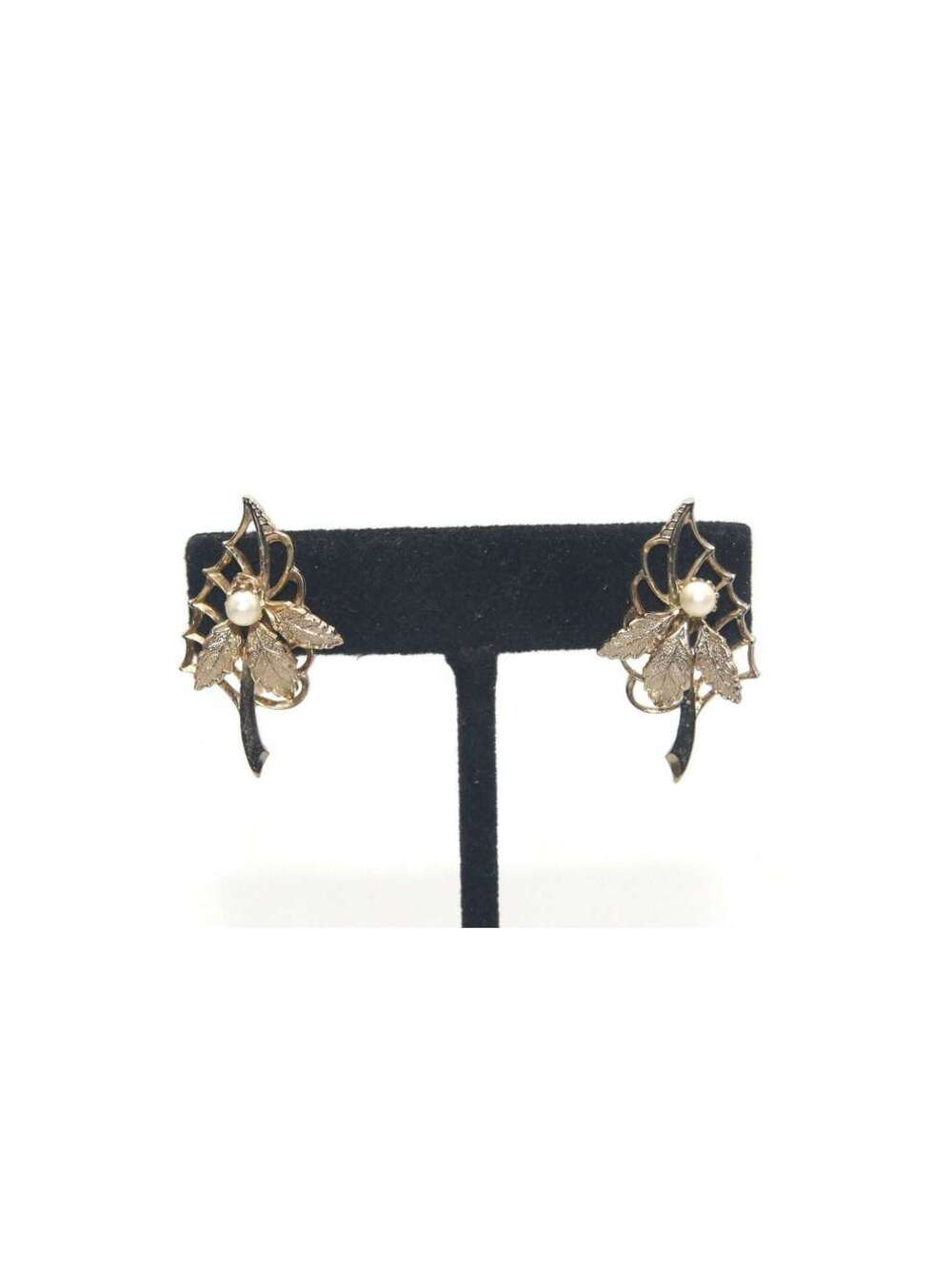Vintage Gold Tone and Faux Pearls Leaf Screw Back Earrings.